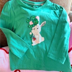 Mini Boden Green Bunny Clover Appliqué Long Sleeve Tee 3-4Y